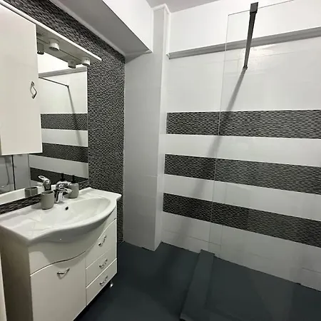 Purple Apartament Summerland Apartman Mamaia